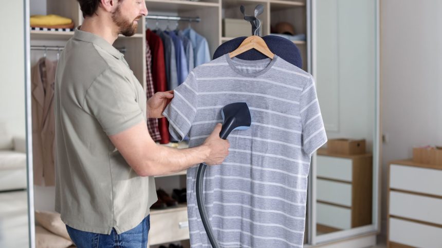 defroisseur-fer-table-bois-vapeur