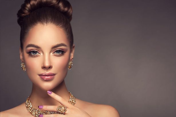 Style et tendance : 3 bonnes raisons d’opter pour les bijoux personnalisés