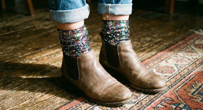 chaussettes-paillettes-brillantes-portees