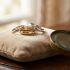 Comment choisir son alliance de mariage : guide complet pour trouver la pièce idéale