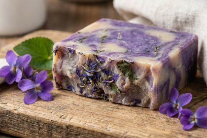 savon-solide-artisanal-violette